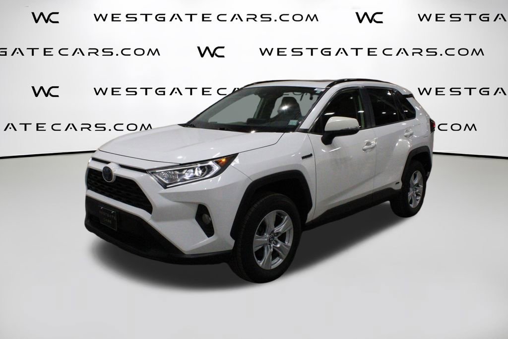 Used 2019 Toyota RAV4 XLE image 1