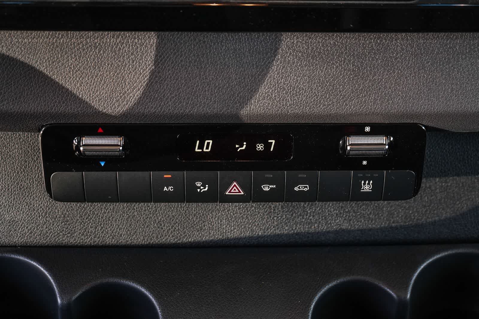 New 2025 Mercedes-Benz eSprinter 170 Cargo image 20