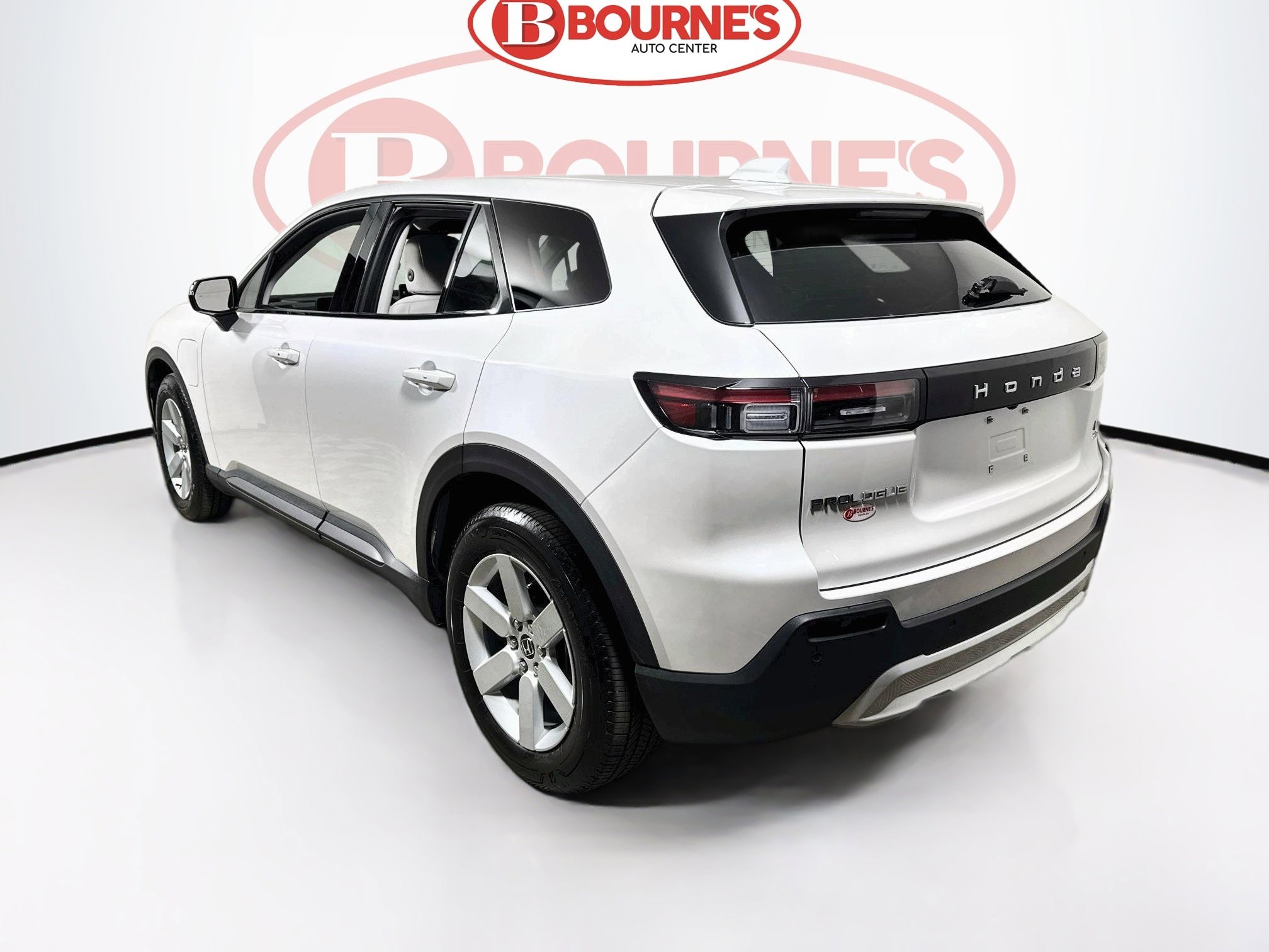 Used 2025 Honda Prologue EX image 8