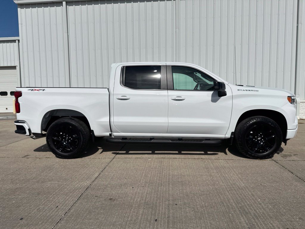 New 2026 Chevrolet Silverado 1500 RST w/ RST Select Package AWD/4WD image 7