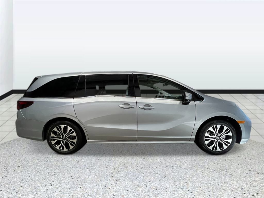 New 2026 Honda Odyssey Elite image 2