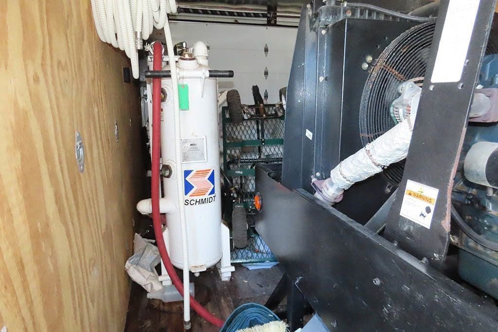 Used 2017 Ford E-450 and Econoline 450 Super Duty w/ Power Windows & Locks Group RWD image 17