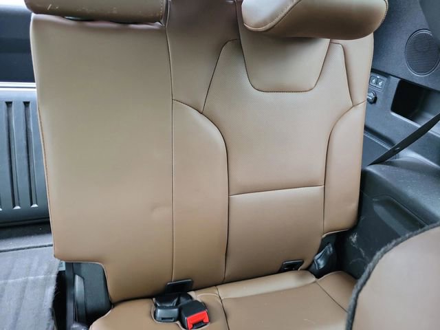 Used 2022 Kia Telluride SX w/ SX Prestige Package AWD/4WD image 16