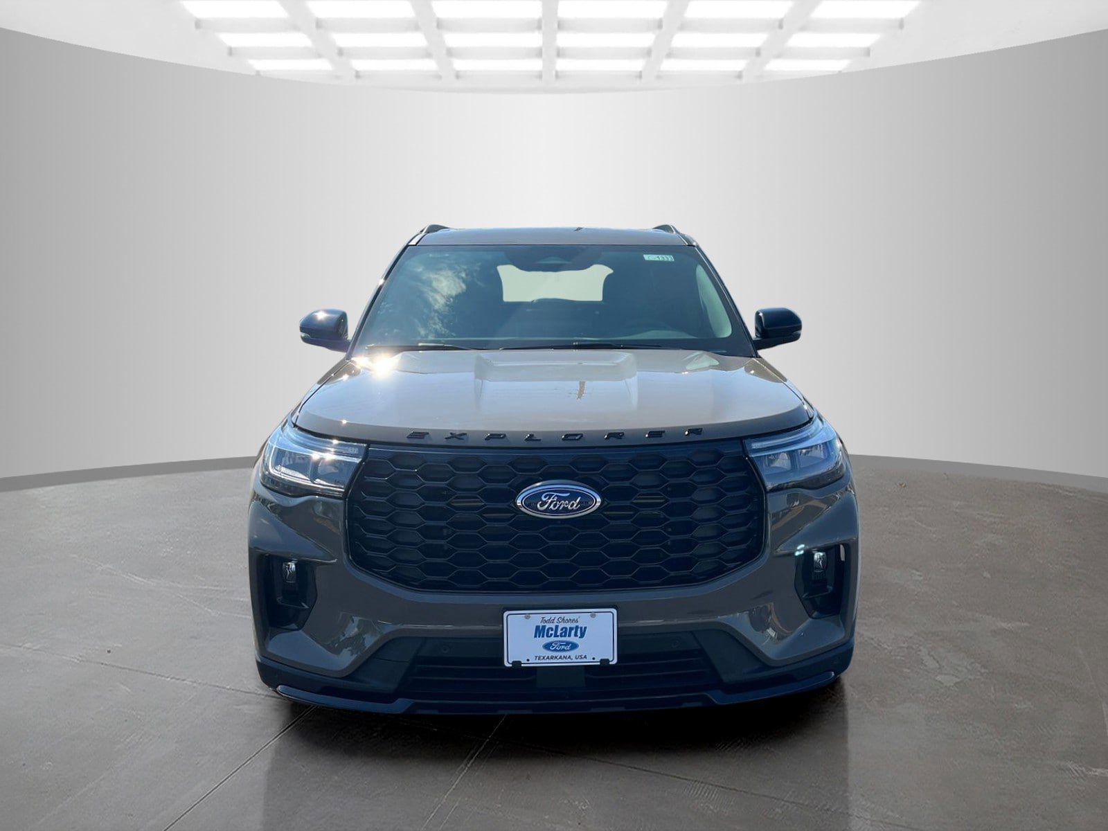 New 2026 Ford Explorer ST-Line w/ ST-Line Street Pack image 9