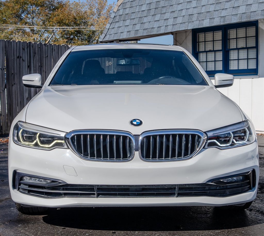 Used 2017 BMW 540i image 8
