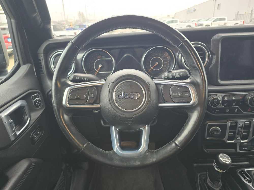 Used 2021 Jeep Wrangler Unlimited Sahara image 11