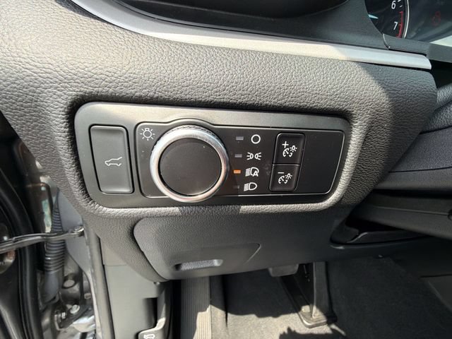 Used 2024 Ford Explorer XLT AWD/4WD image 26