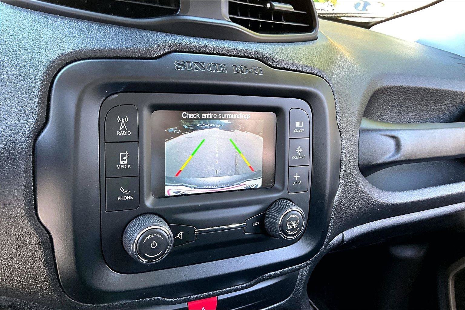 Used 2017 Jeep Renegade Latitude AWD/4WD image 22