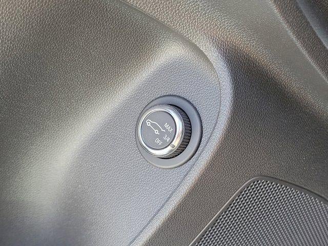 Used 2024 Buick Envista Preferred w/ Convenience II Package FWD image 16