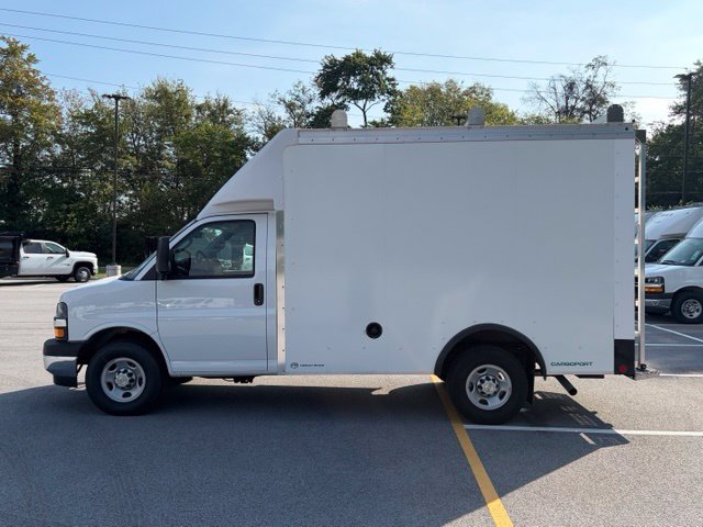 New 2026 Chevrolet Express 3500 w/ Power Convenience Package RWD image 4