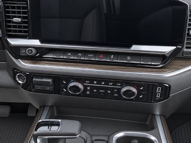 Used 2024 Chevrolet Silverado 1500 RST w/ Convenience Package II AWD/4WD image 16