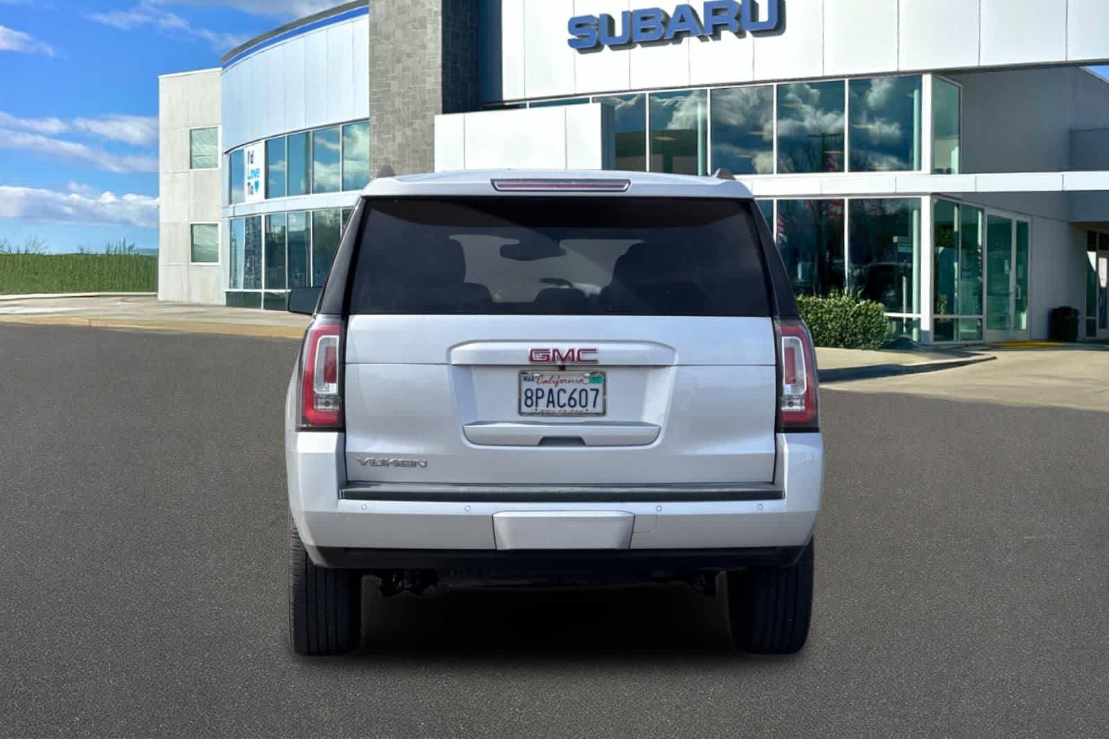 Used 2018 GMC Yukon SLT AWD/4WD image 7
