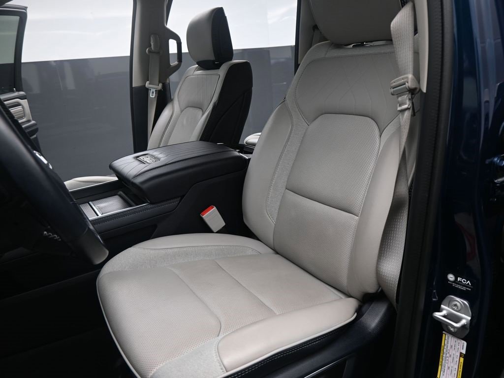 Used 2022 RAM 1500 Limited image 13