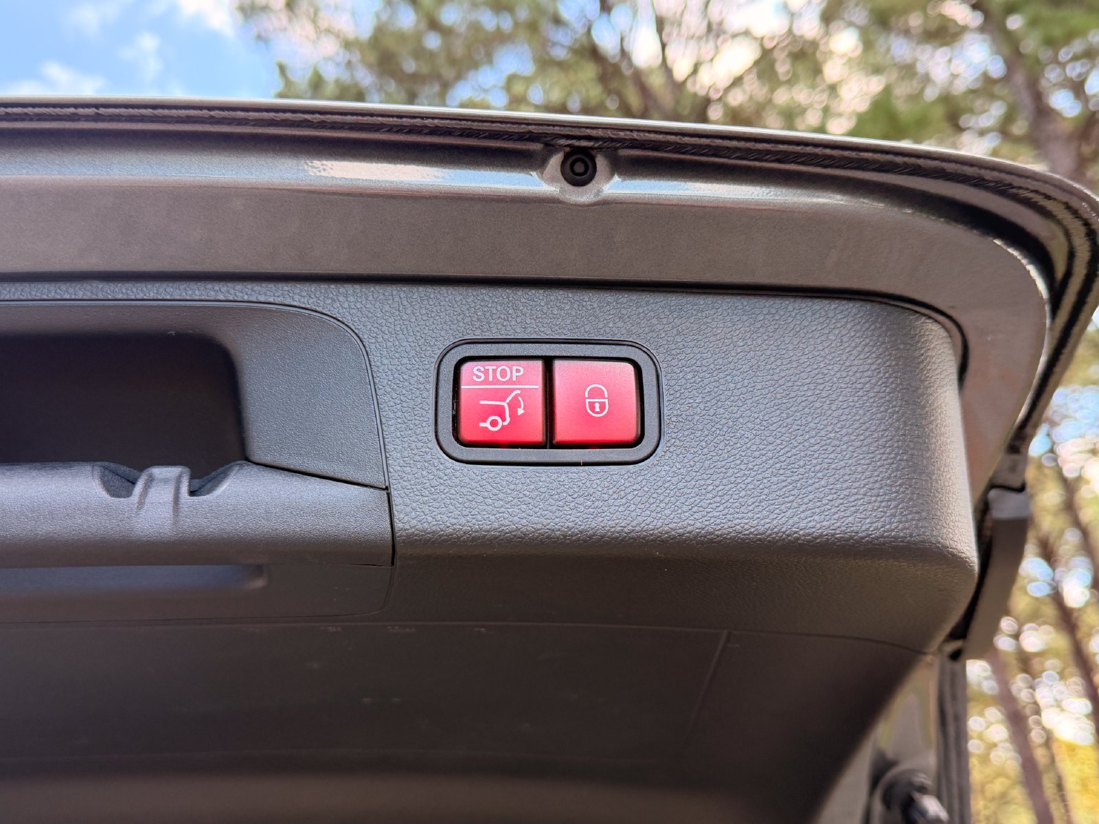 Certified 2022 Mercedes-Benz GLC 300 4MATIC image 18