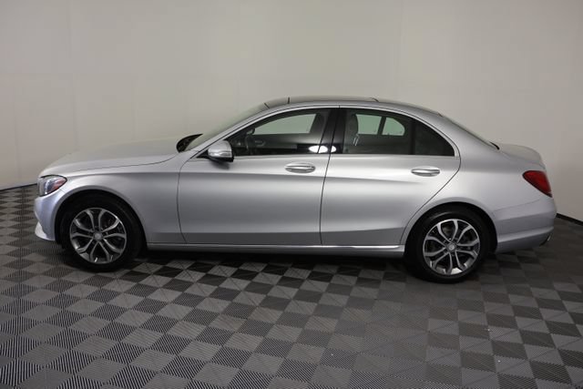 Used 2015 Mercedes-Benz C 300 4MATIC Sedan image 5