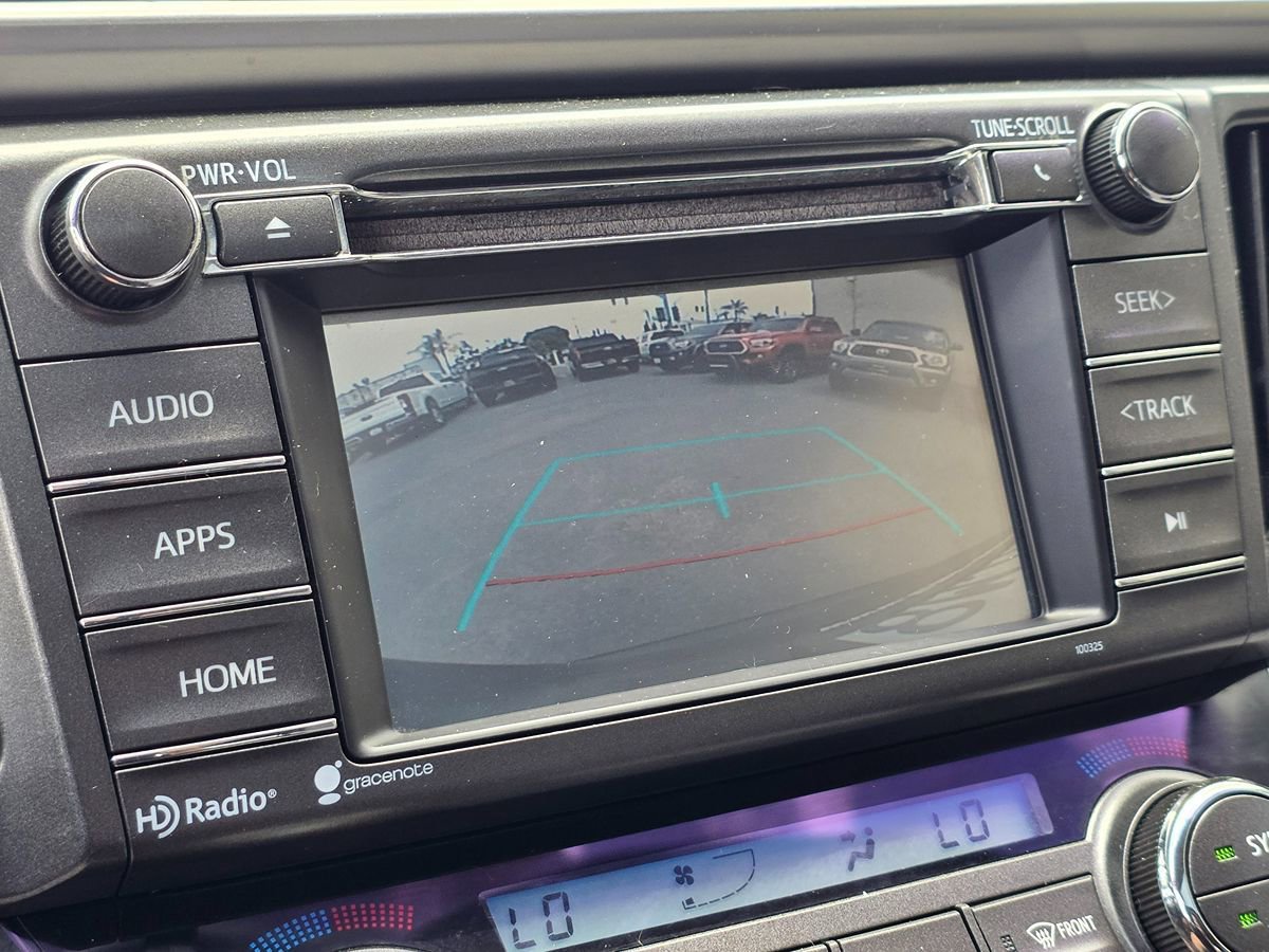 Used 2015 Toyota RAV4 XLE FWD image 30