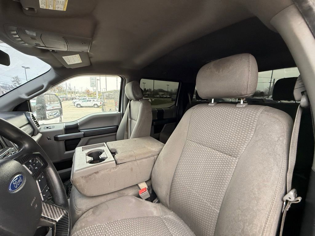 Used 2019 Ford F250 XLT w/ Snow Plow Prep Package image 13