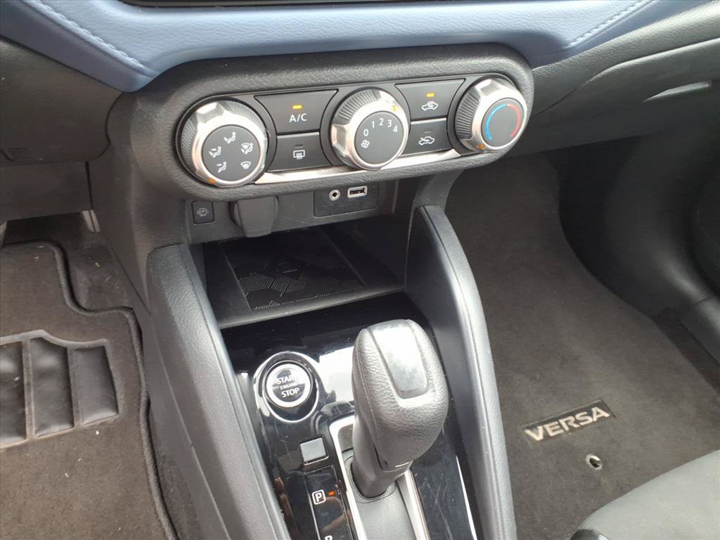 Used 2024 Nissan Versa SV FWD image 28