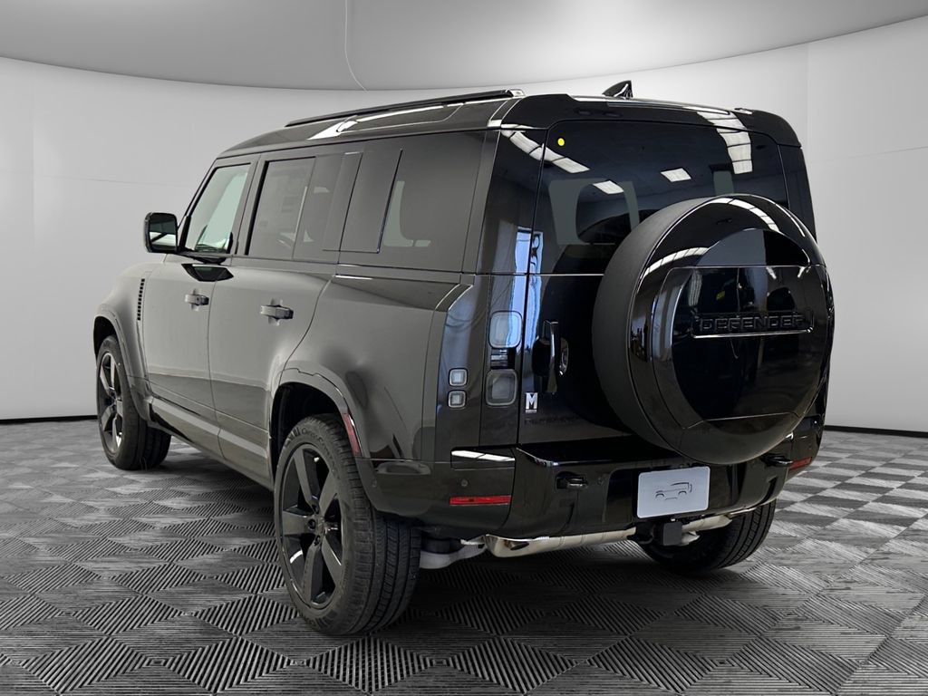 New 2026 Land Rover Defender 110 X-Dynamic SE AWD/4WD image 3