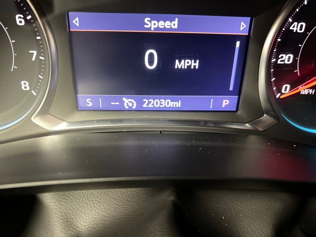 Used 2023 Chevrolet Traverse LT image 22