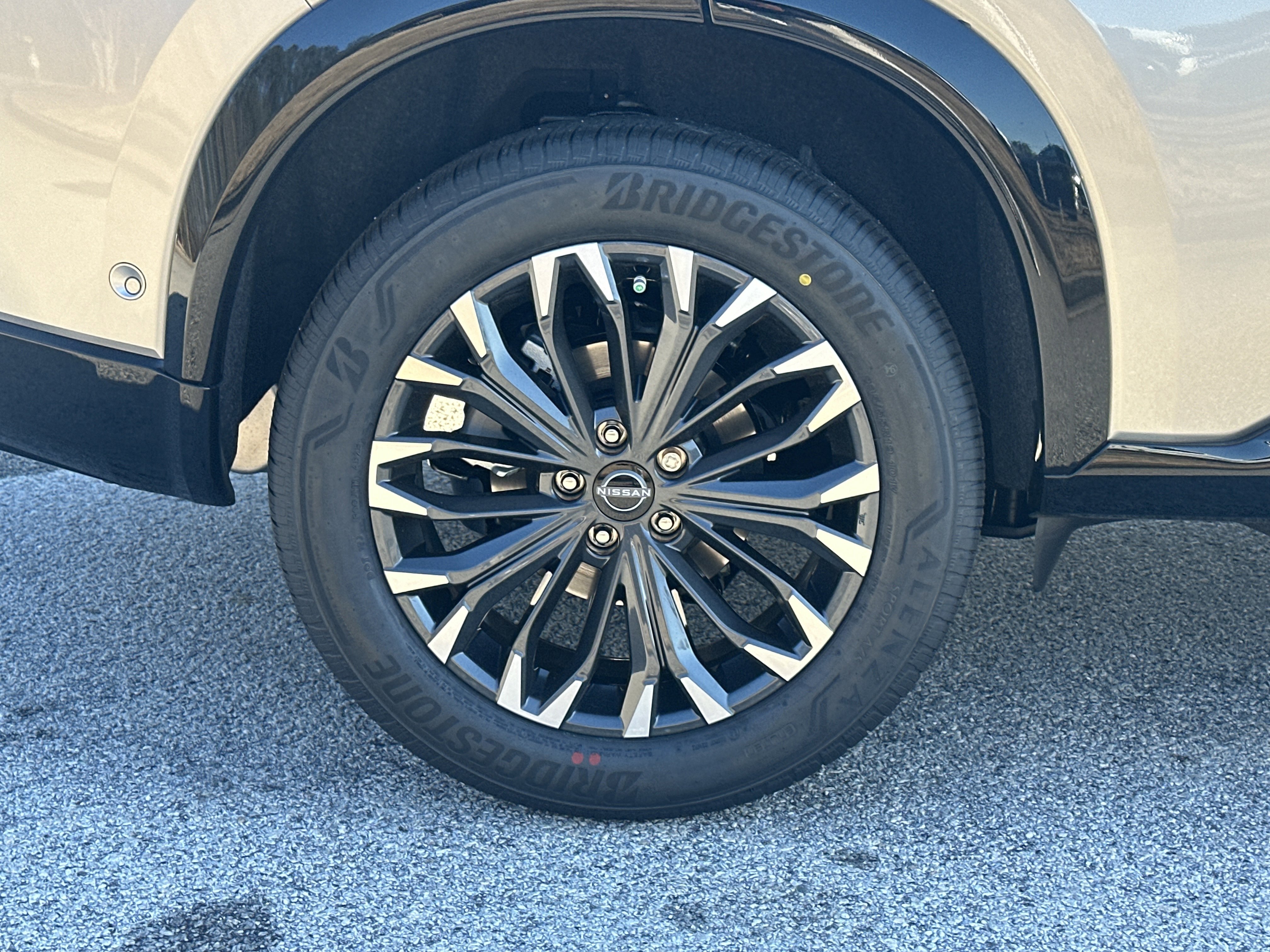 New 2026 Nissan Rogue Platinum w/ Platinum Premium Package image 17