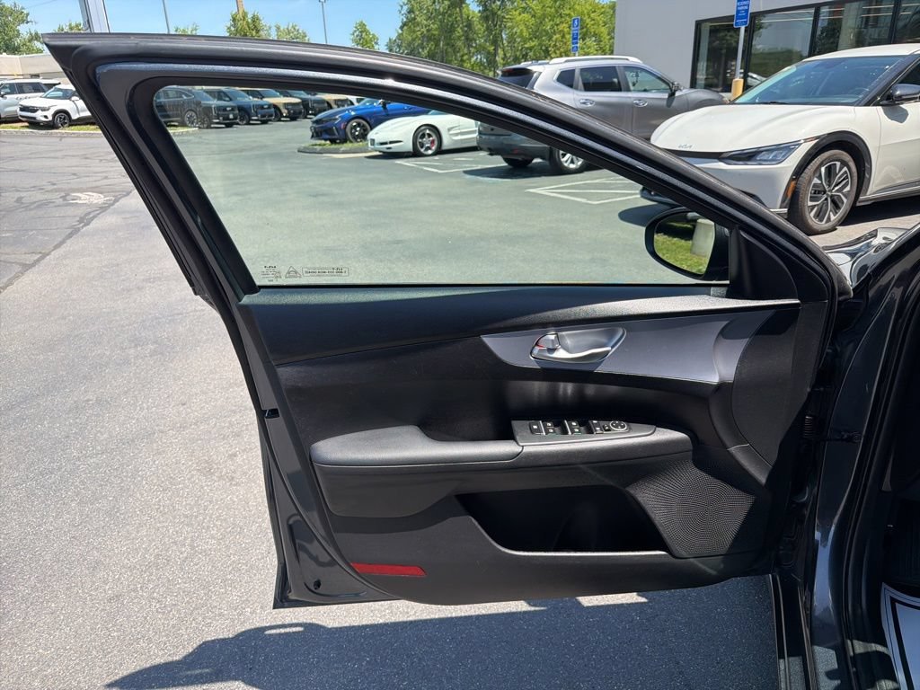 Certified 2024 Kia Forte LX FWD image 21