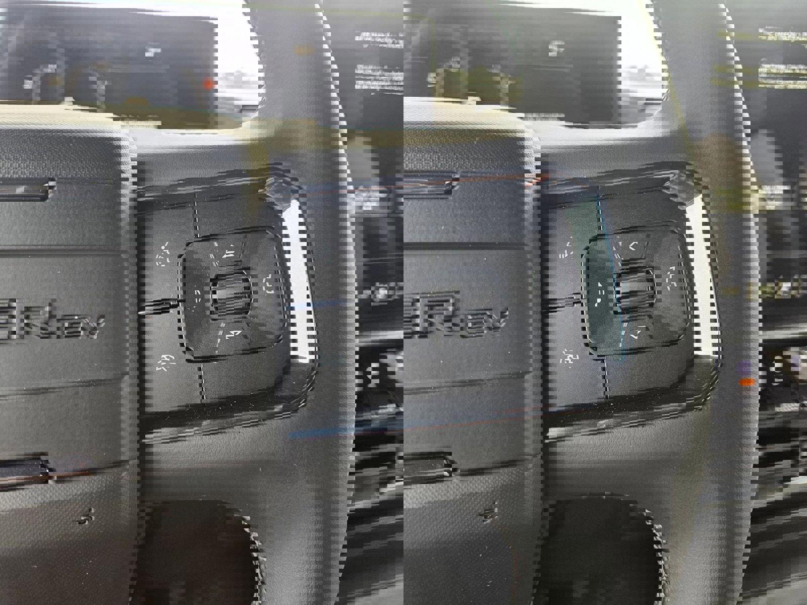 New 2026 GMC Hummer EV SUV image 13