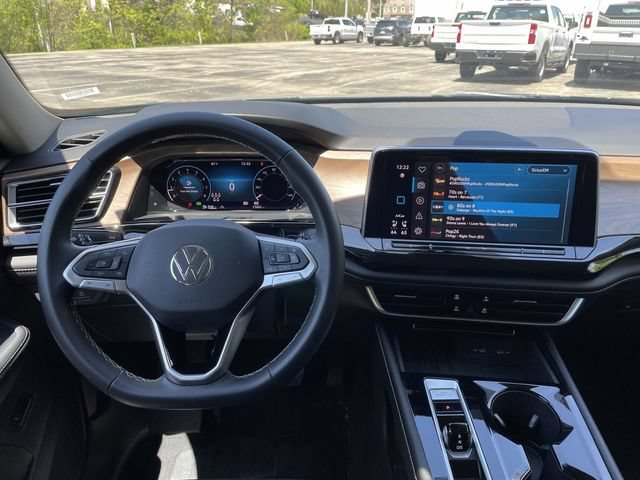 Used 2026 Volkswagen Atlas SE AWD/4WD image 24