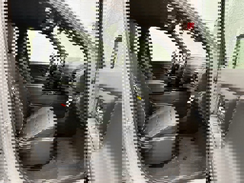 New 2026 Chevrolet Silverado EV LT image 32