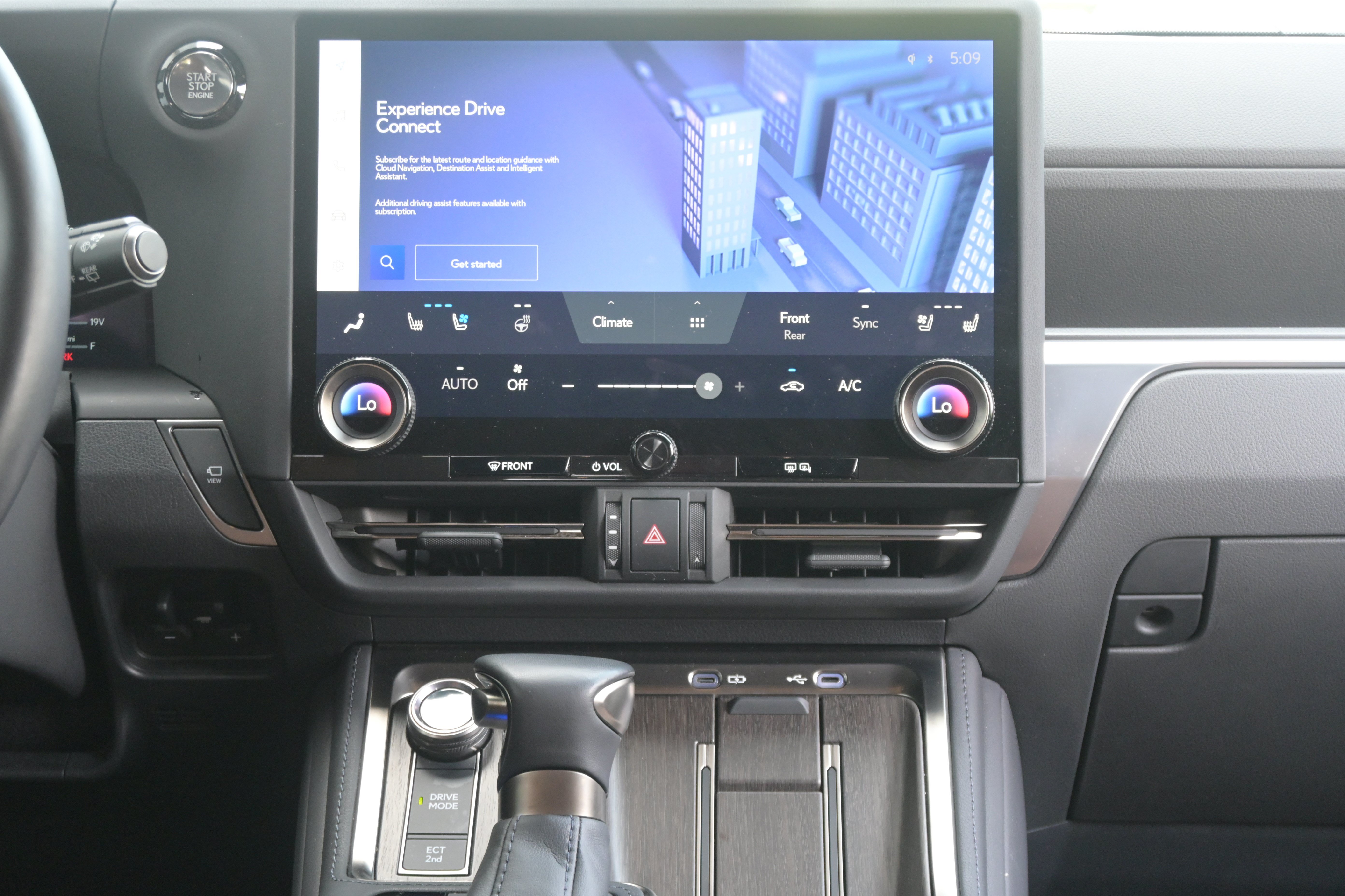 Used 2024 Lexus GX 550 w/ Cold Area Package AWD/4WD image 33