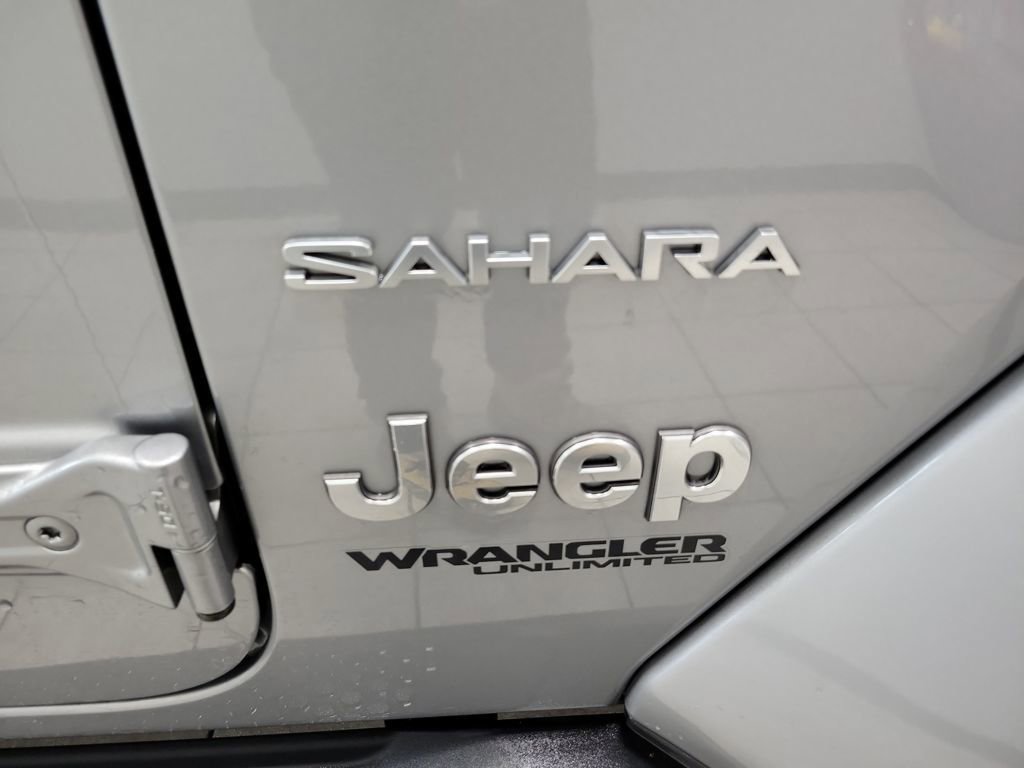 Used 2021 Jeep Wrangler Unlimited Sahara image 21
