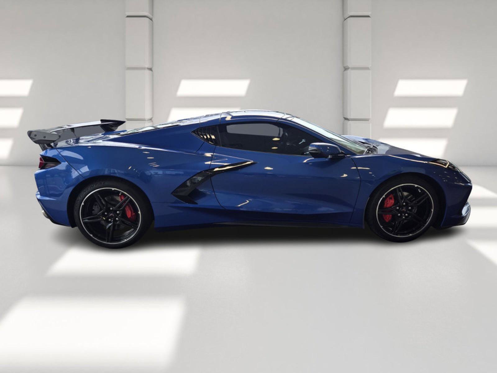 Used 2022 Chevrolet Corvette Stingray Preferred Cpe w/ 2LT RWD image 4