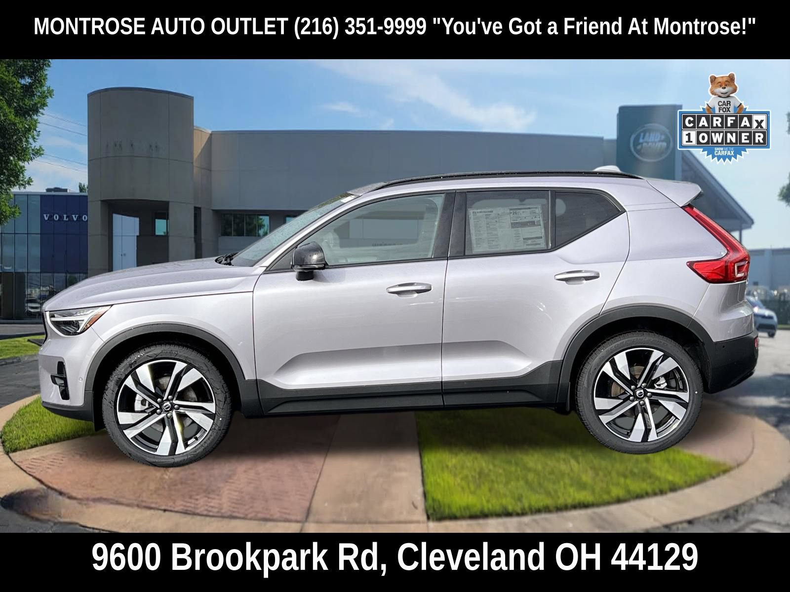 New 2026 Volvo XC40 B5 Plus w/ Protection Package Premier AWD/4WD image 2