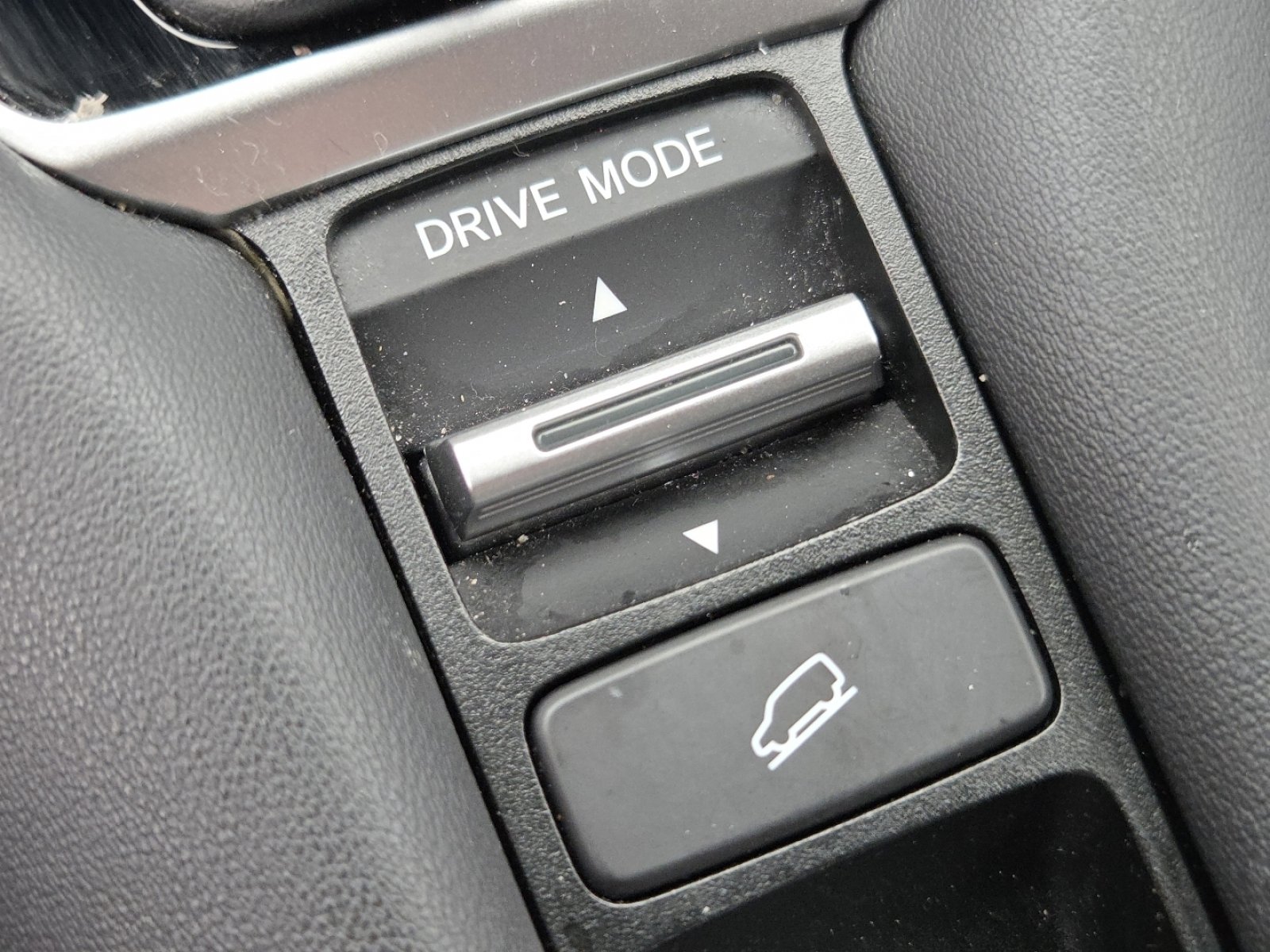 Certified 2024 Honda HR-V Sport image 7