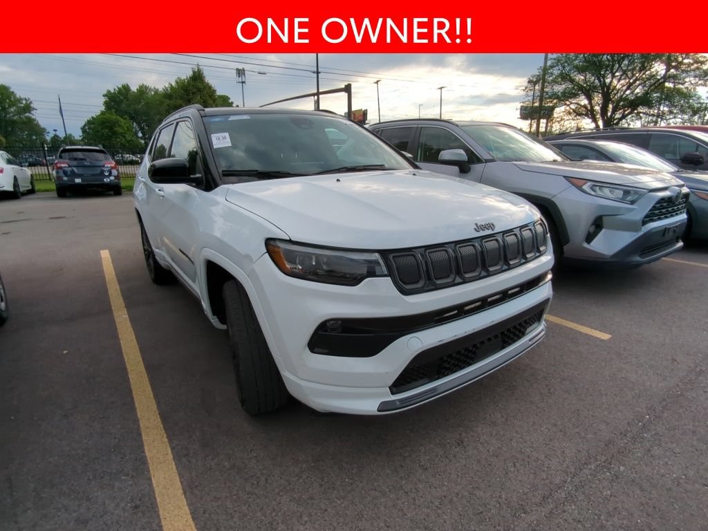 Used 2022 Jeep Compass High Altitude AWD/4WD image 3