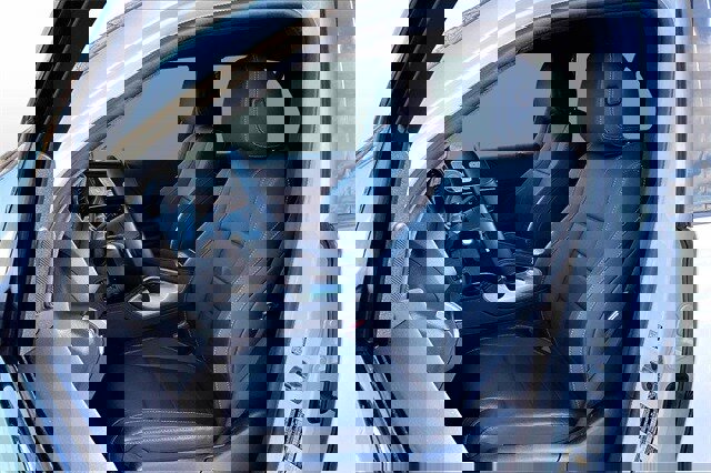 Used 2025 Mercedes-Benz GLE 350 4MATIC image 24