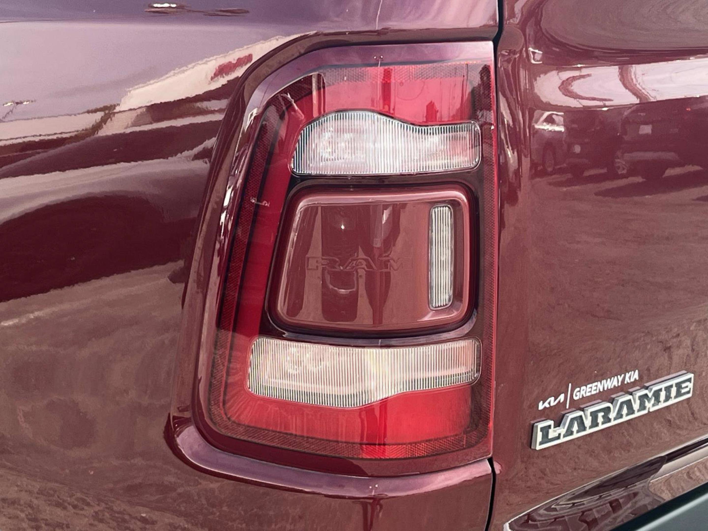 Used 2022 RAM 1500 Laramie AWD/4WD image 41