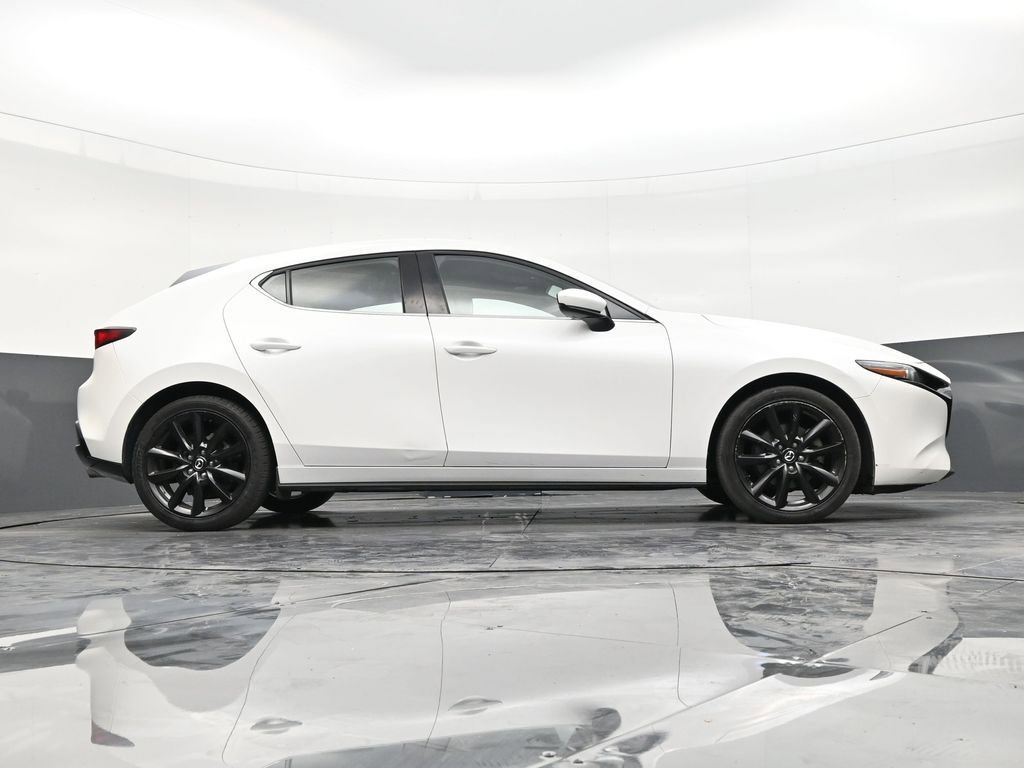 Used 2022 MAZDA MAZDA3 s image 26