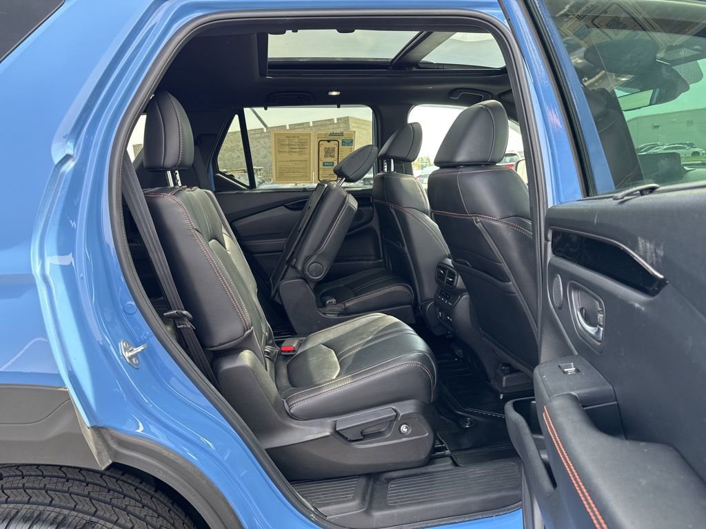 Certified 2023 Honda Pilot TrailSport image 40
