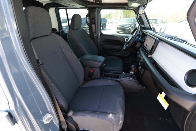 New 2026 Jeep Gladiator Sport image 26