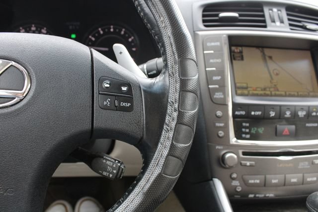 Used 2010 Lexus IS 350C RWD image 13