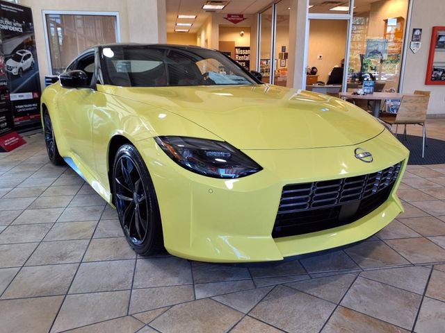 Used 2024 Nissan Z Performance w/ Floor Mat Package