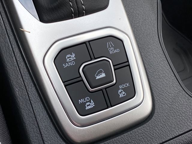 New 2026 Nissan Frontier SV image 18