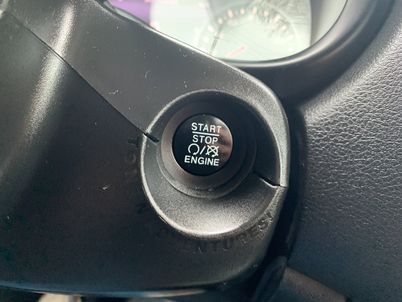 Used 2017 Jeep Renegade Limited image 20