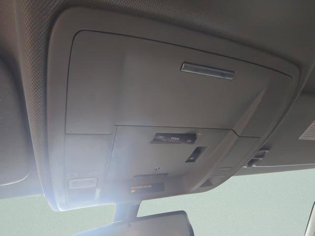 Used 2018 GMC Sierra 1500 SLT w/ SLT Premium Package image 33