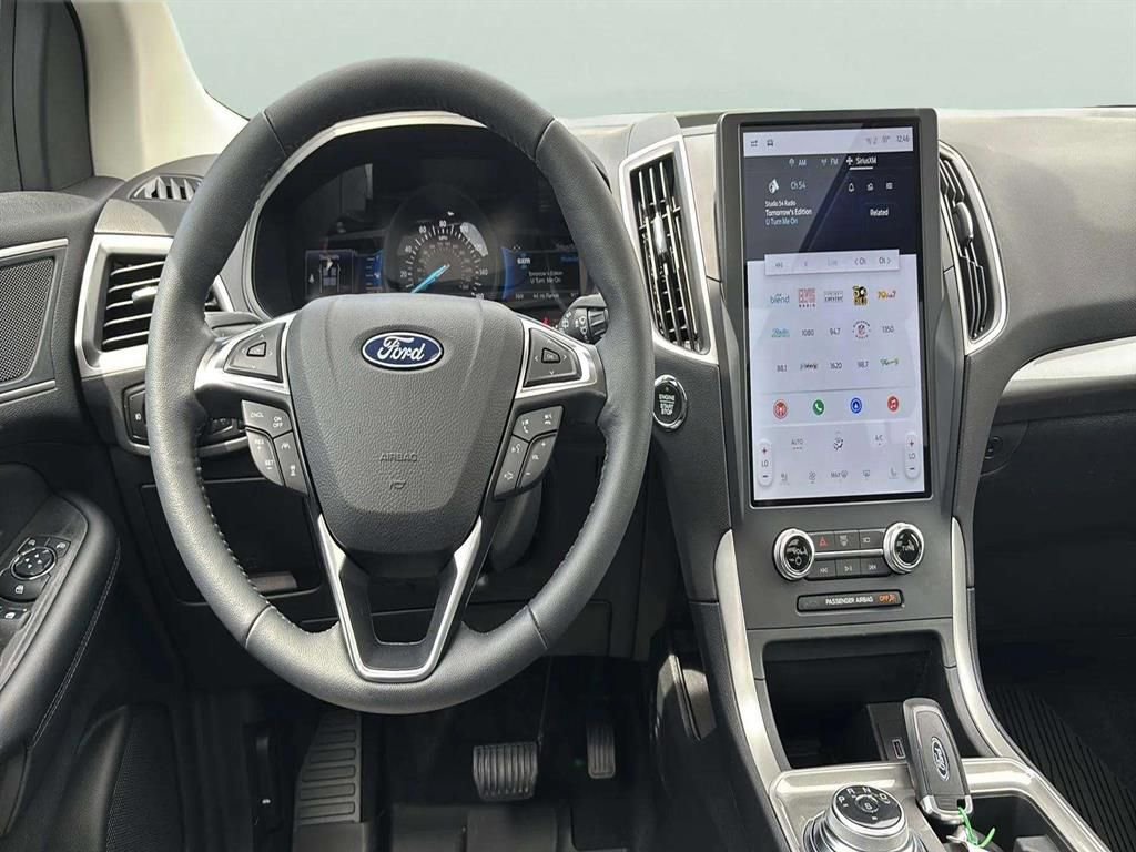 Used 2023 Ford Edge SEL w/ Convenience Package image 15