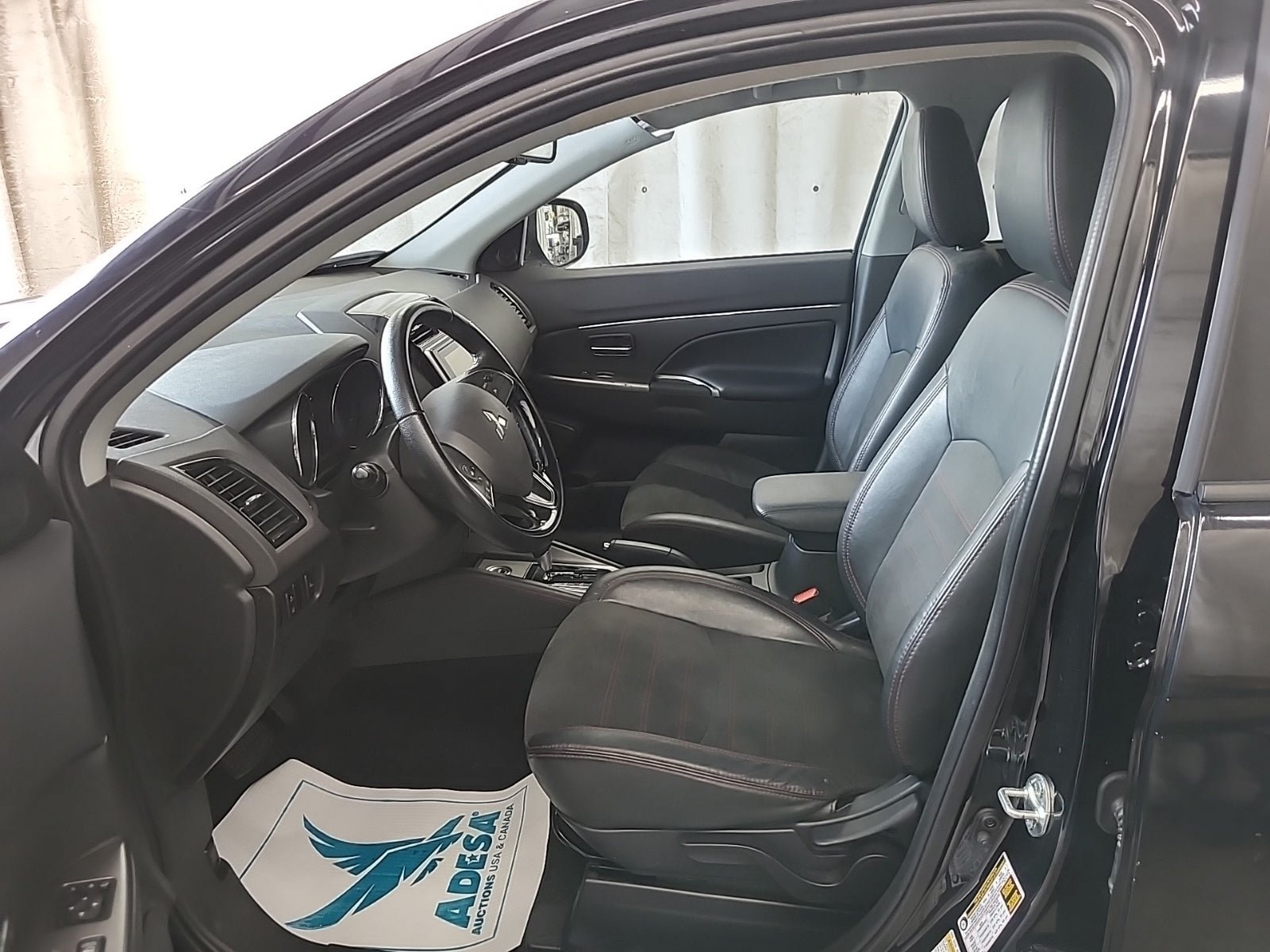 Used 2023 Mitsubishi Outlander Sport ES AWD/4WD image 8