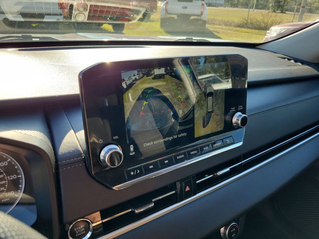 Used 2024 Mitsubishi Outlander SE image 23