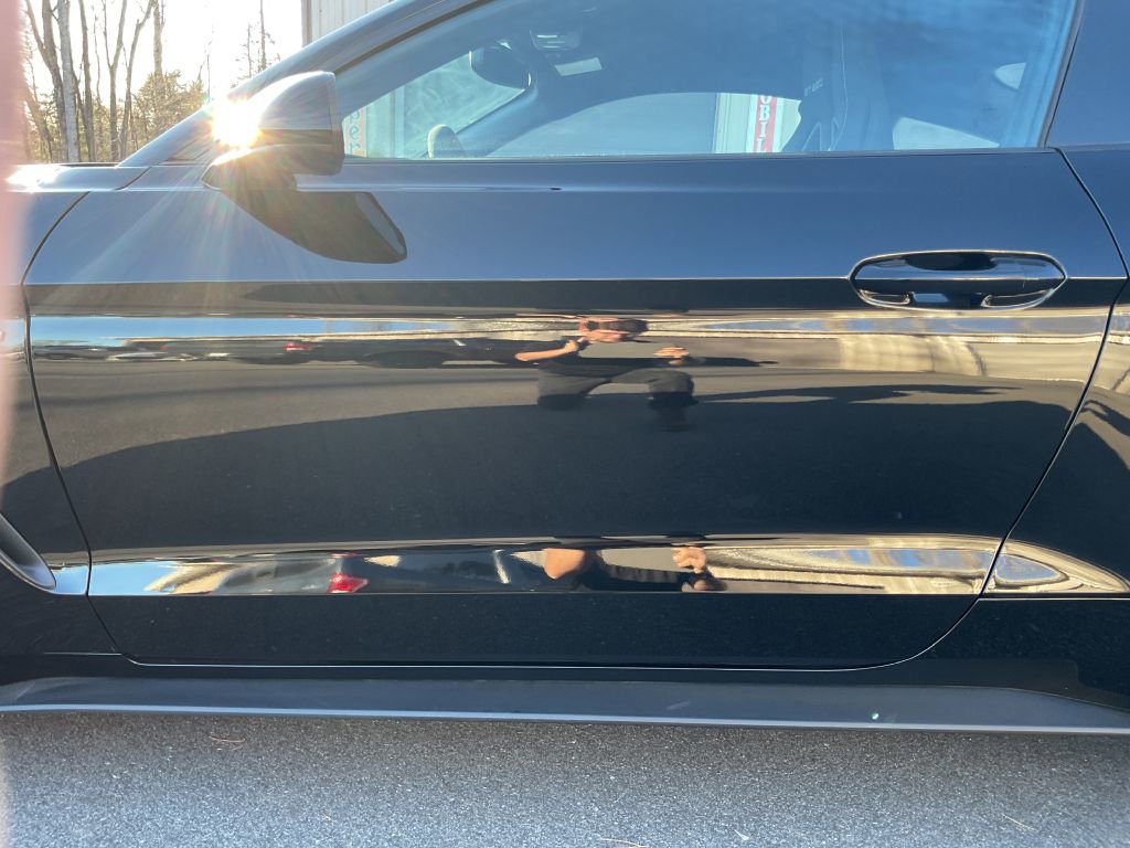 Used 2016 Ford Mustang Shelby GT350 w/ Track Package image 17