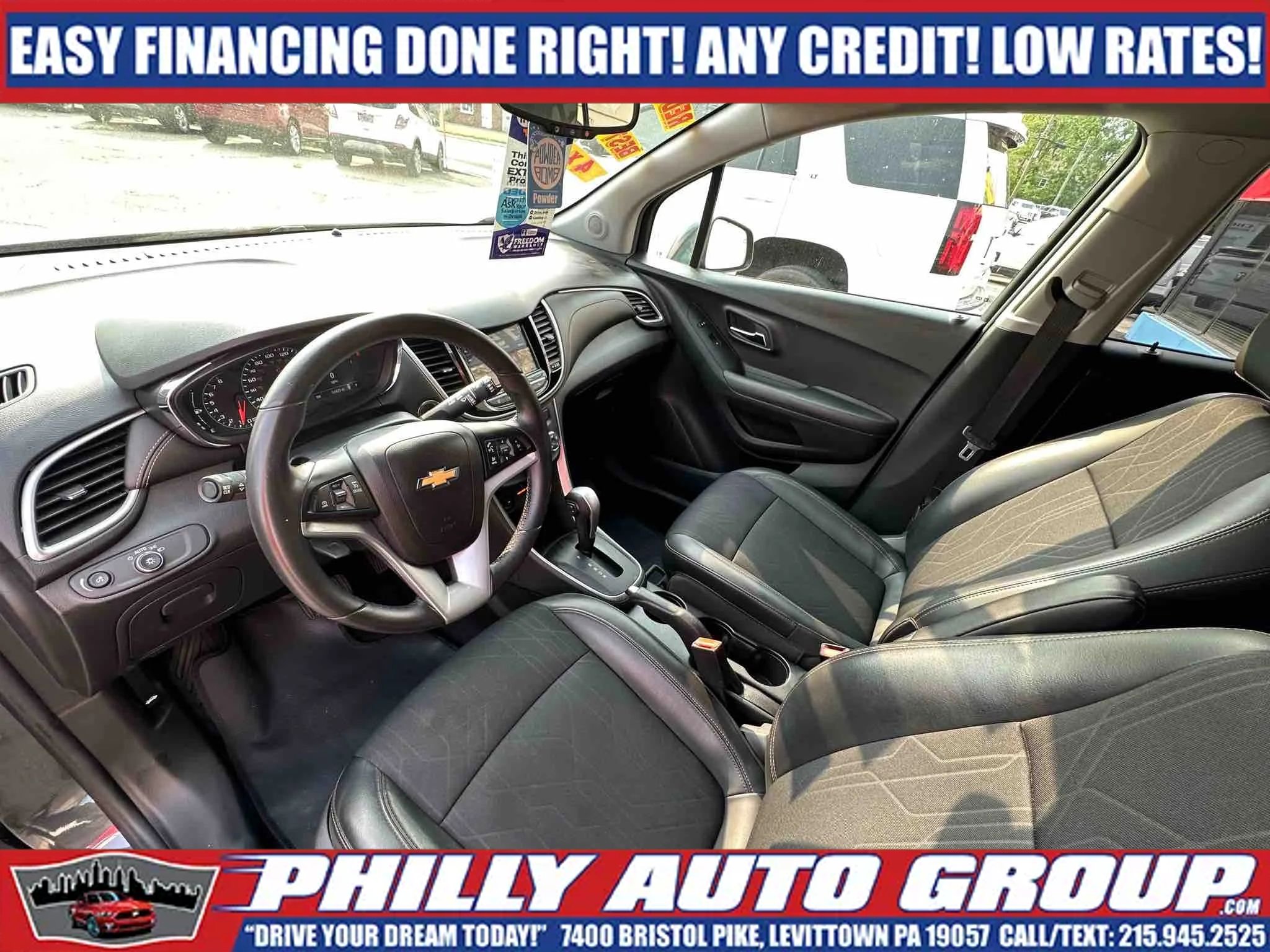 Used 2018 Chevrolet Trax LT w/ LT Convenience Package image 10